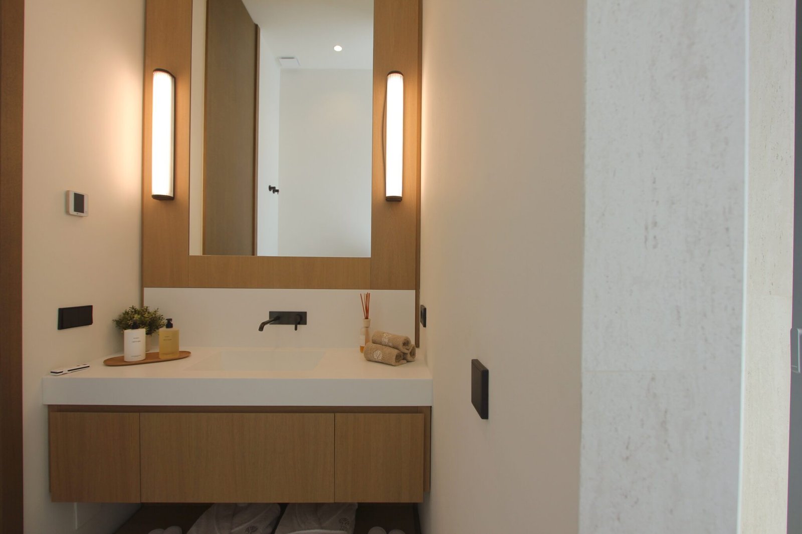 BEDROOM 2-4
