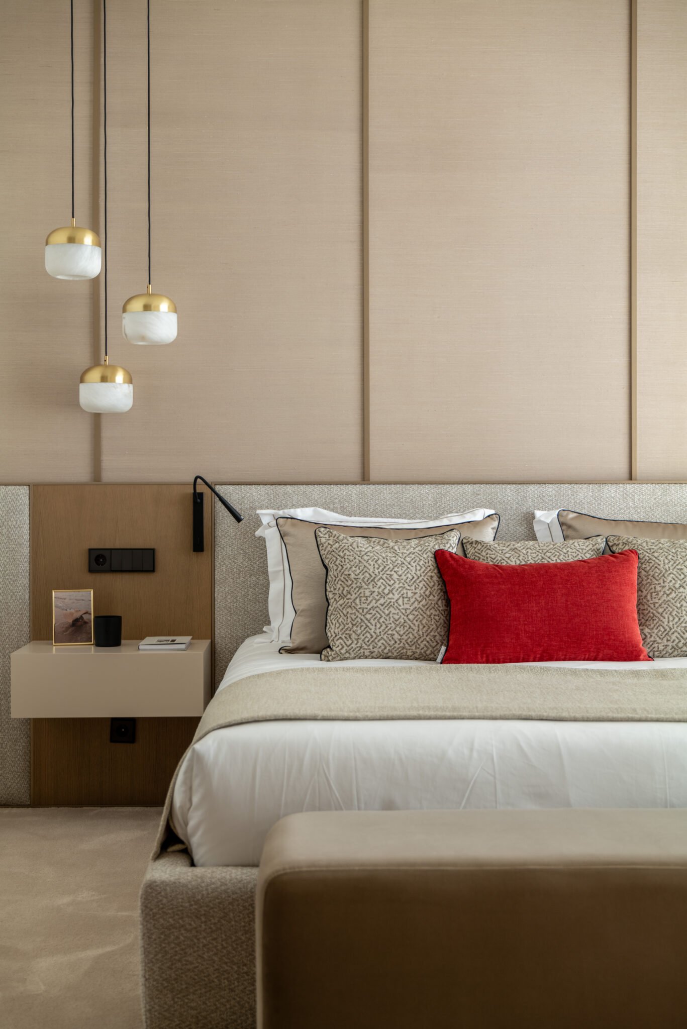 BEDROOM 2-7